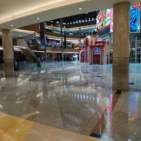 B Blue Hotel-3